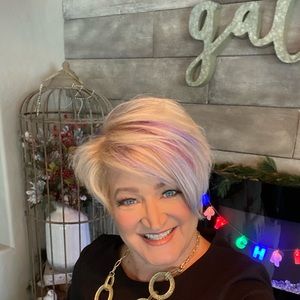 Meet your Posher, Kimberly